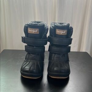 Cat & Jack Black Winter Boots with Velcro Closure toddler size 11